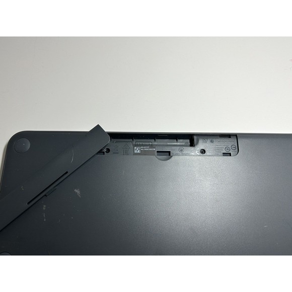 Logitech K380 Multi-Device Ultra Thin Wireless Bluetooth Keyboard Android IOS - Picture 4 of 8